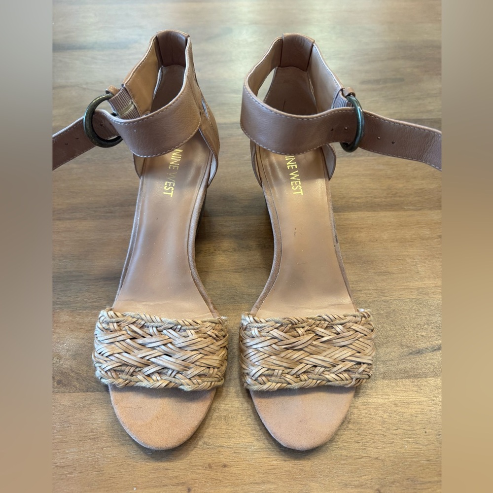 🌸Nine west sandals size 8 leather